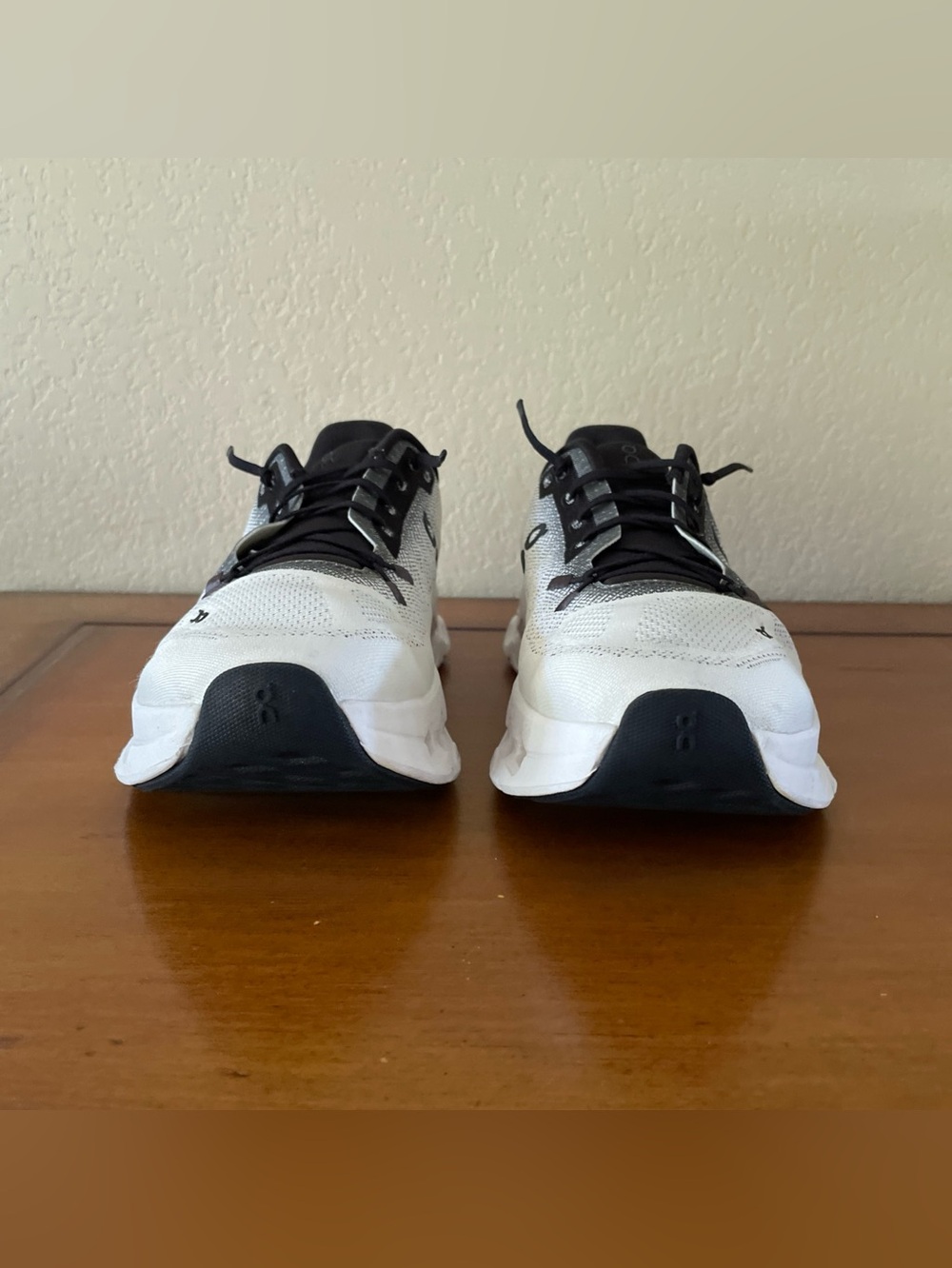 On Cloud On Running Cloudtilt Black Ivory 3WE10051430 Womens Sz 7.5 - Picture 8 of 13